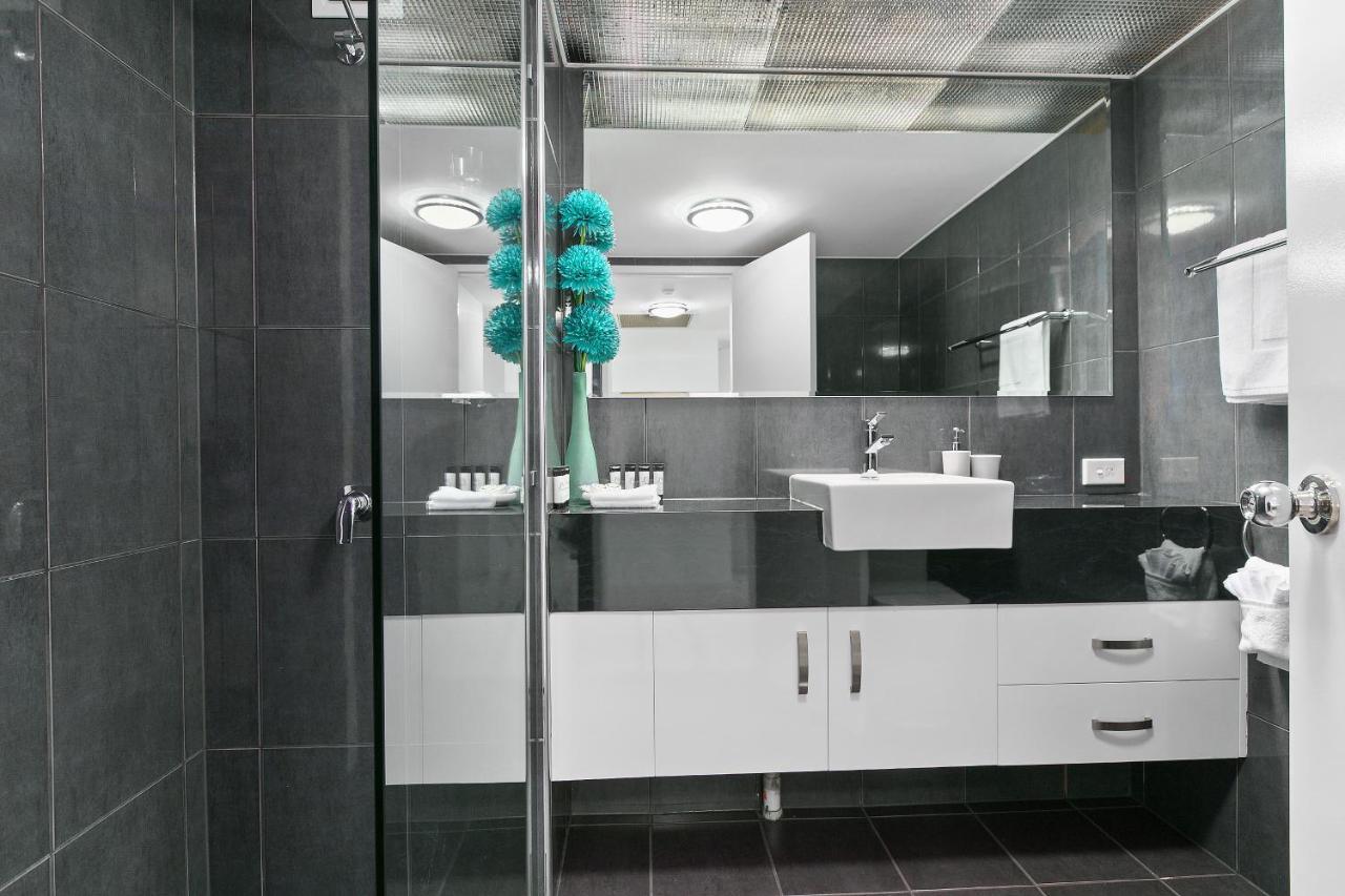Cairns Luxury Seafront Apartment Esterno foto