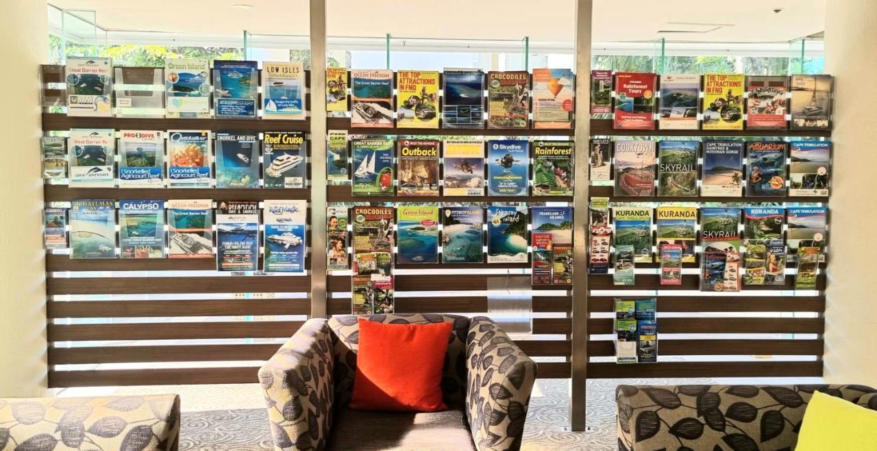 Cairns Luxury Seafront Apartment Esterno foto
