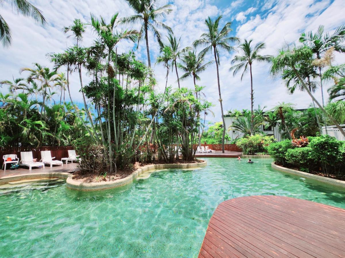 Cairns Luxury Seafront Apartment Esterno foto