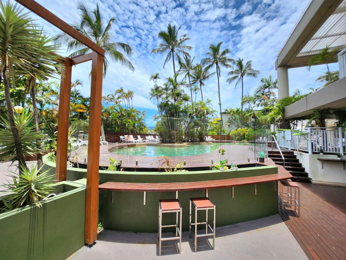 Cairns Luxury Seafront Apartment Esterno foto